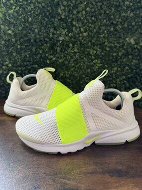 Nike Presto Extreme White Volt Athletic Kids Size 6 Shoes AA3513-101 Women 7.5
